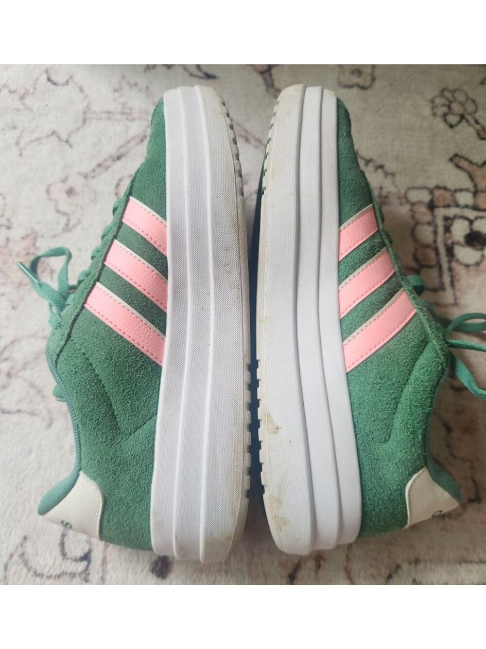 Adidas Women's Sz. 7.5 VL Court Bold Athletic Sneakers In Green/Pink - Picture 5 of 7